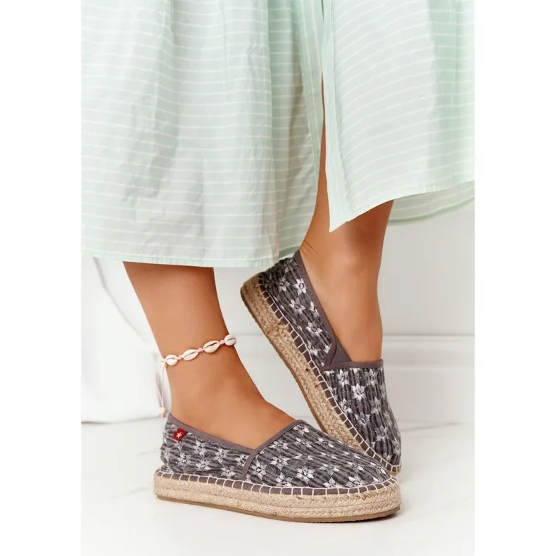 Espadrilles On A Braided Platform Big Star AA274680 Gray grey