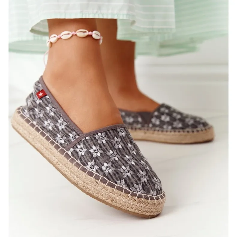 Espadrilles On A Braided Platform Big Star AA274680 Gray grey