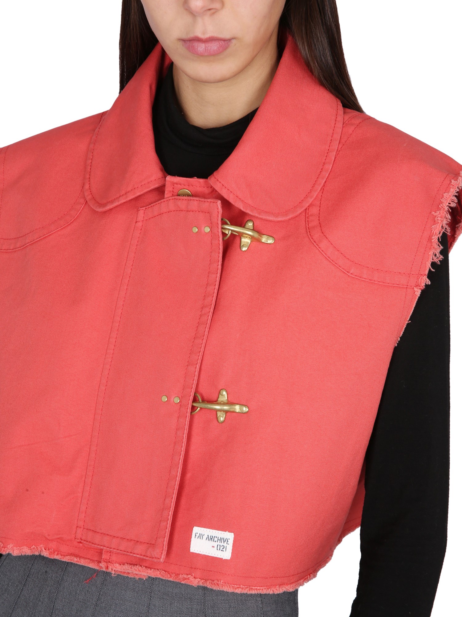 FAY    TWO-HOOK VEST WITH FRAYED PROFILES