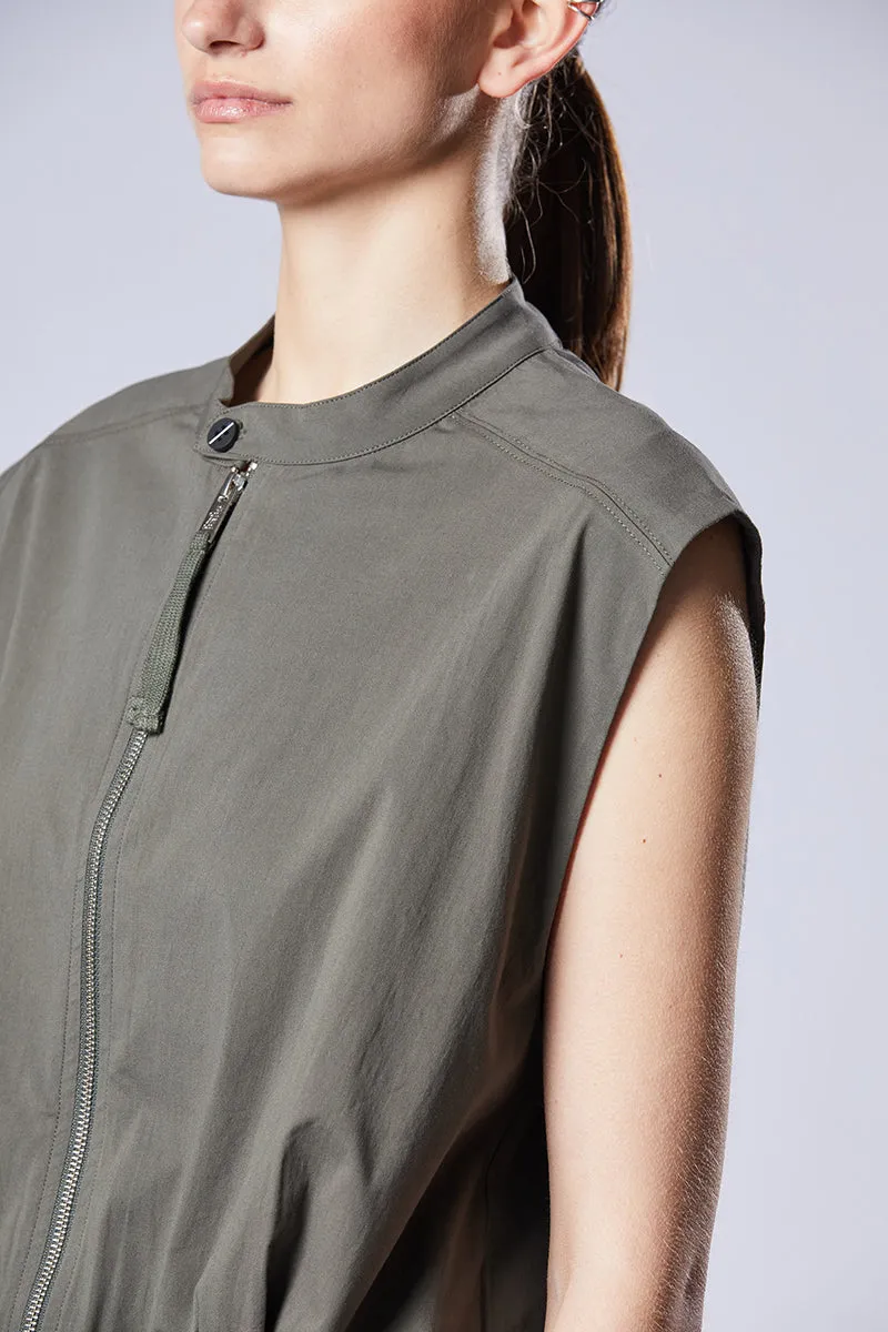 GREEN ZIPPED BLOUSE VEST