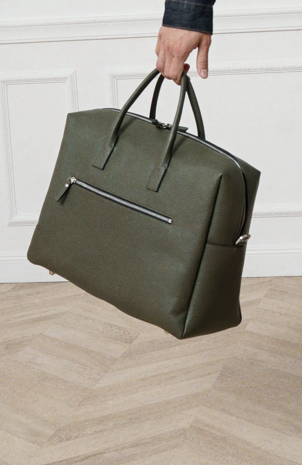 Le Compact Weekender