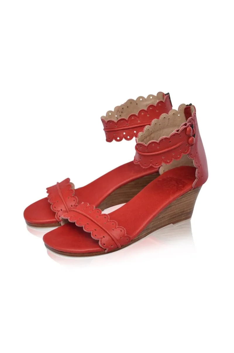 Magdalena Wedges in Vintage Red