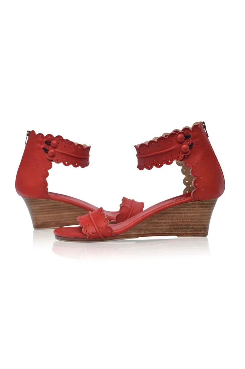 Magdalena Wedges in Vintage Red