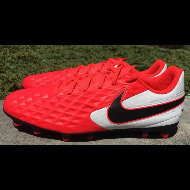 Nike Legend 8 Club Soccer Cleats