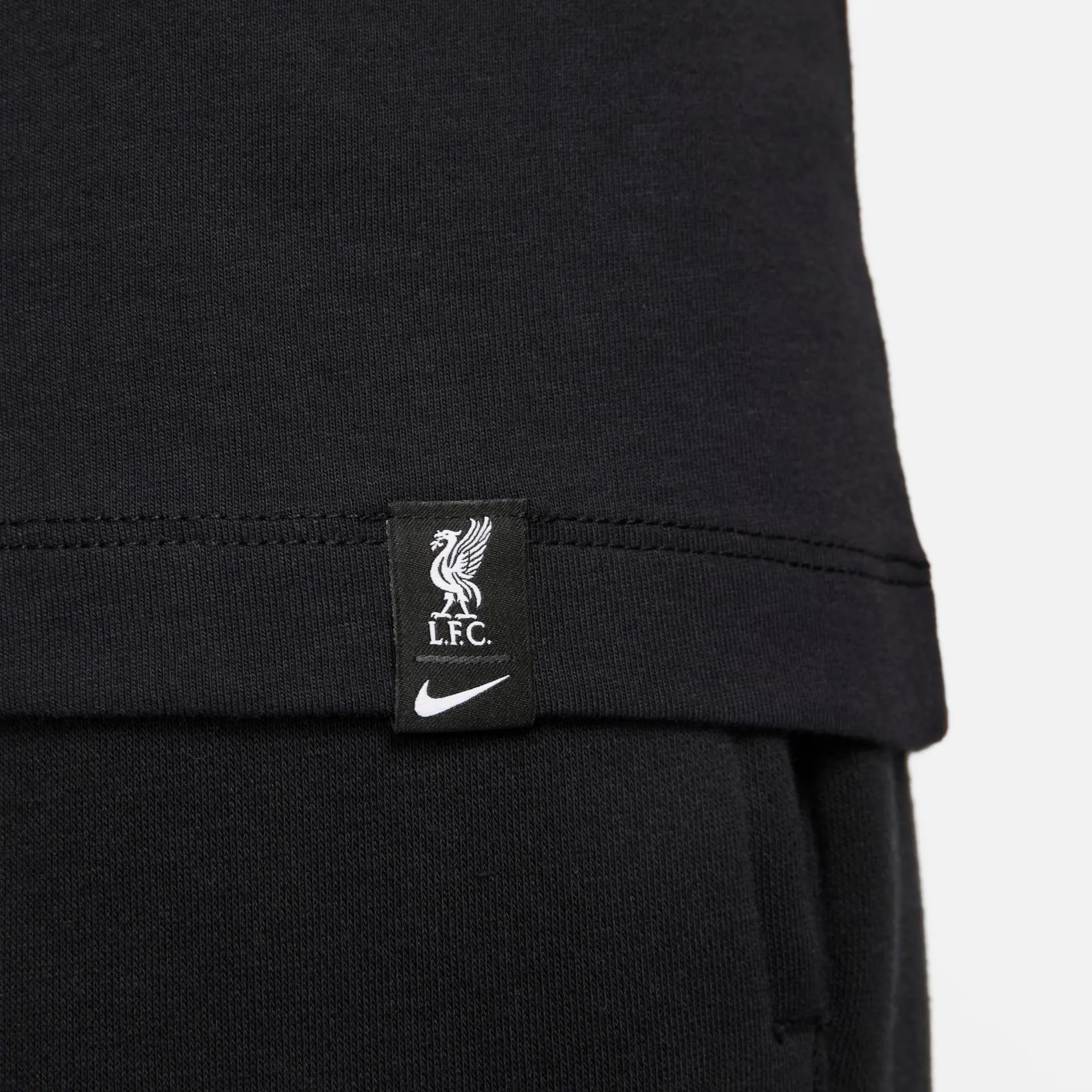 Nike  |Liverpool FC