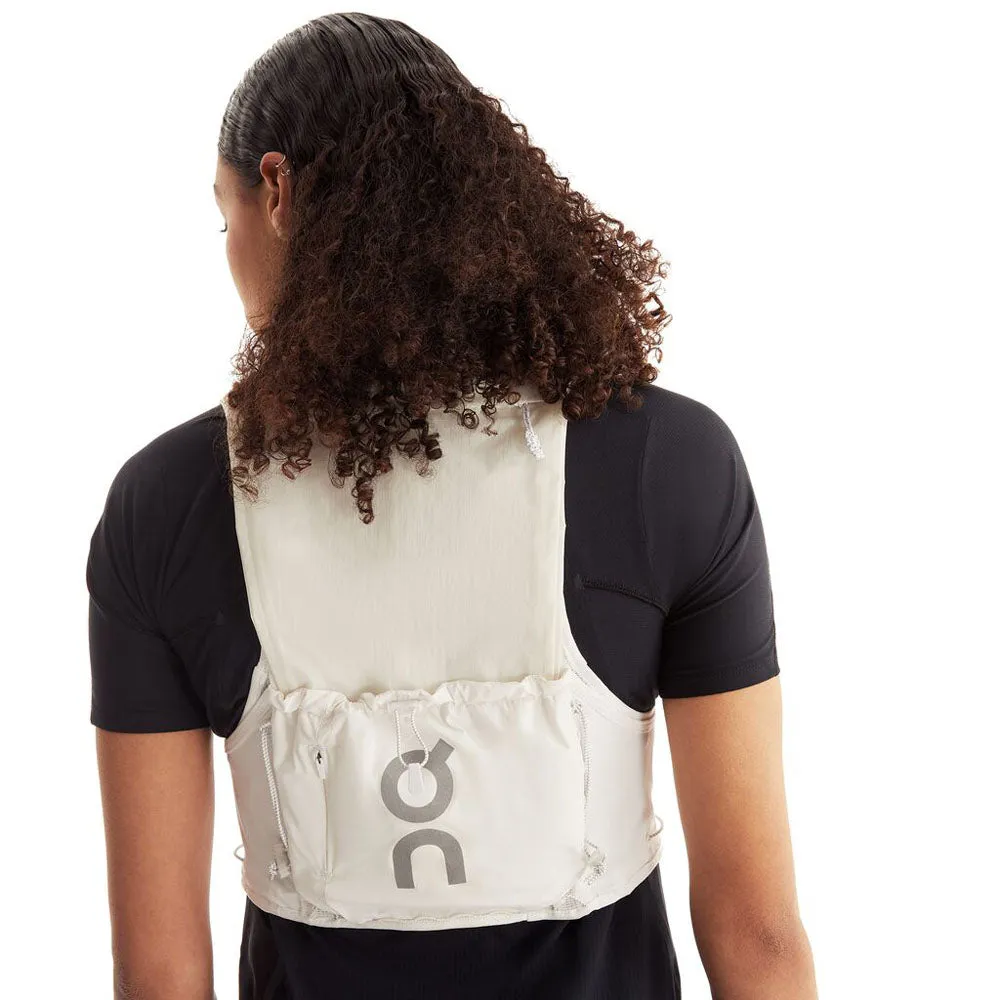 On Ultra Vest 10L Unisex