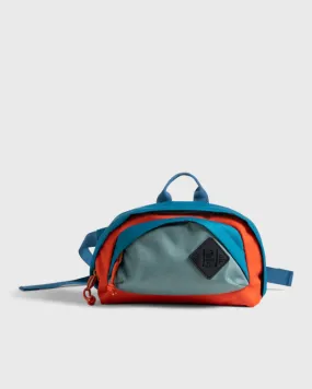 UNITED BY BLUE (R)EVOLUTION UTILITY FANNY PACK Alpine blue