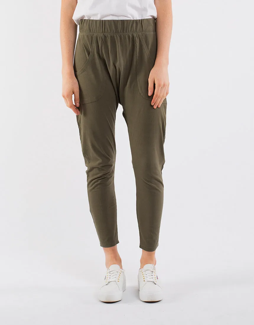 Weekender Pant Khaki